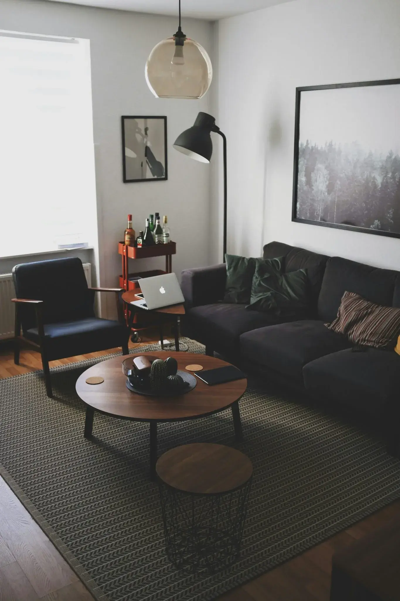 Bachelor Pad Decor Ideas