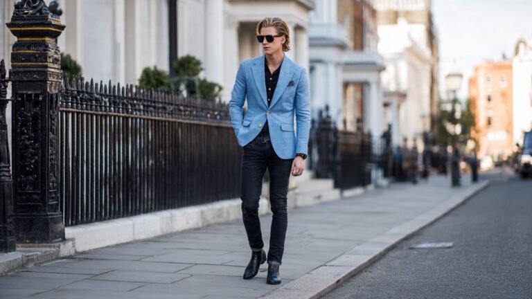 Blue Blazer With Black Jeans Street Style