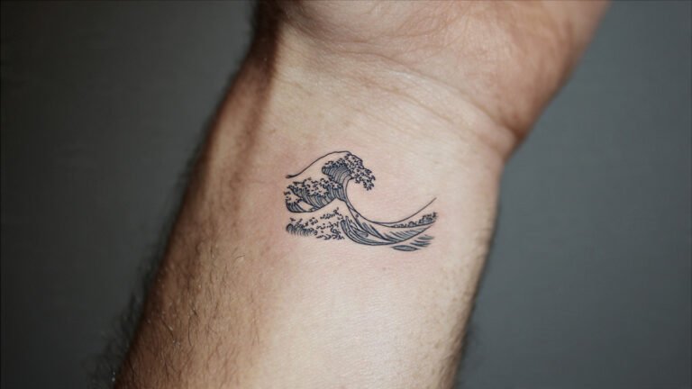  Minimalist Wave Tattoo