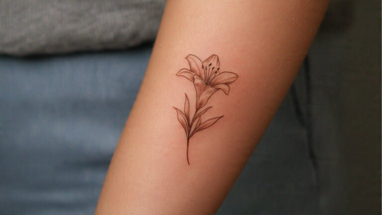  Small Lily Flower Tattoo