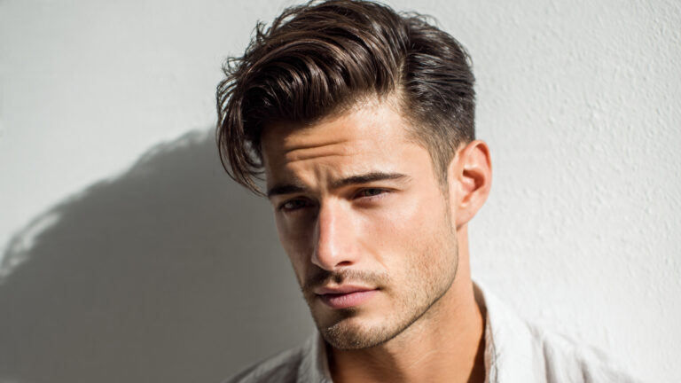 Flow Haircut With Side Part