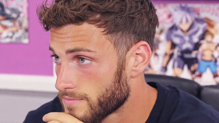 Wavy Side Part with Taper Fade