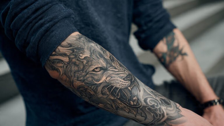 Animal Hybrid Concept Sleeve